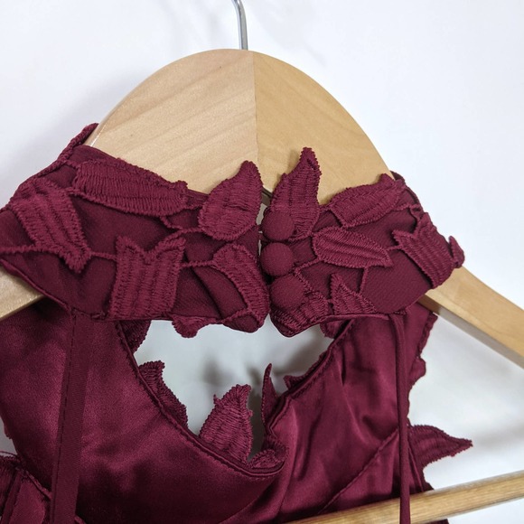 Bardot Gemma Halter Lace Sheath Dress In Burgundy Wine Red - Picture 9 of 12